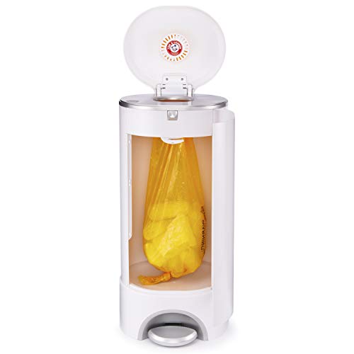Munchkin® Step Diaper Pail Powered by Arm & Hammer, #1 in Odor Control, Award-Winning, Includes 1 Refill Ring and 1 Snap, Seal & toss Bag