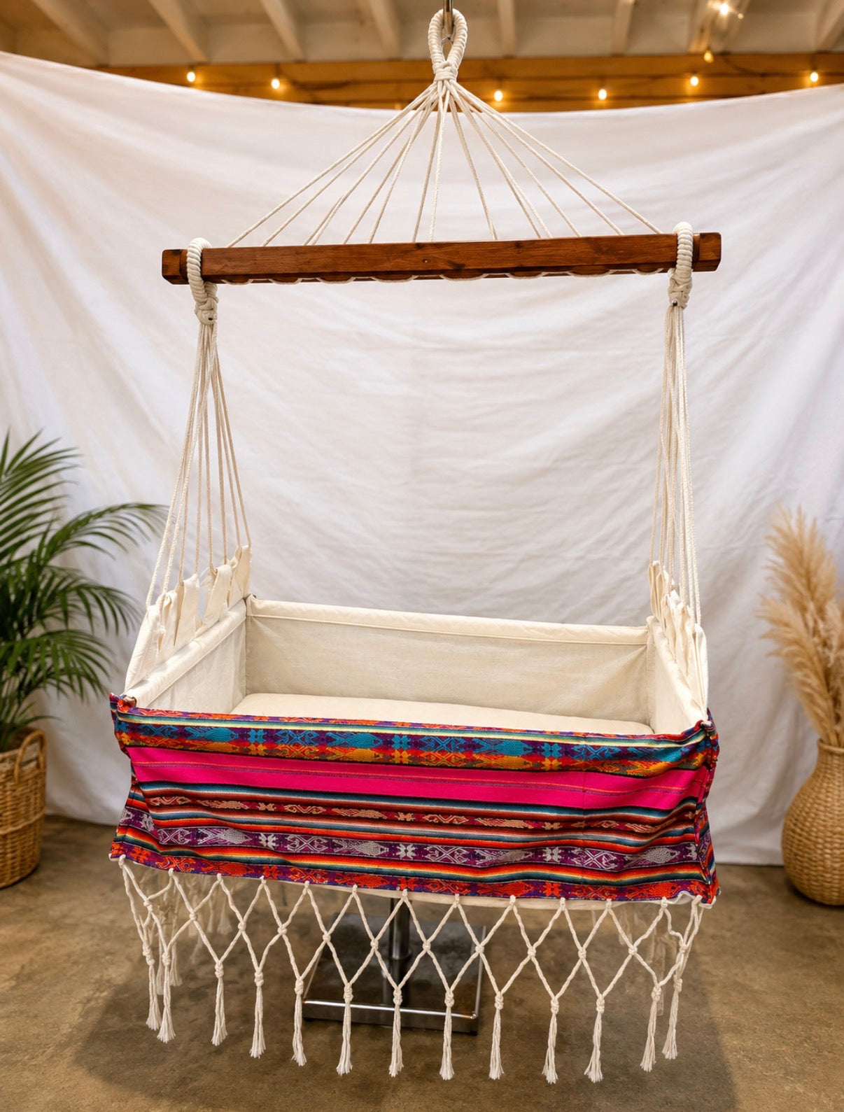 Handmade Newborn Hammock – Made in Ecuador