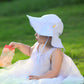 DASMINI - Gorro de sol de ala ancha a rayas para bebés y niños pequeños, protección solar UPF 50+, gorro de playa, bonito gorro ajustable (rayas celestes, 0-6 meses)